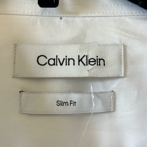 Calvin Klein - Slim fit dress shirt - Picture 2 of 5